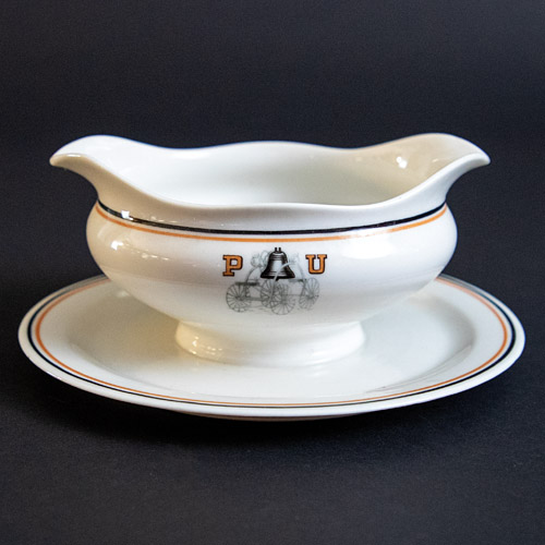 gravy boat