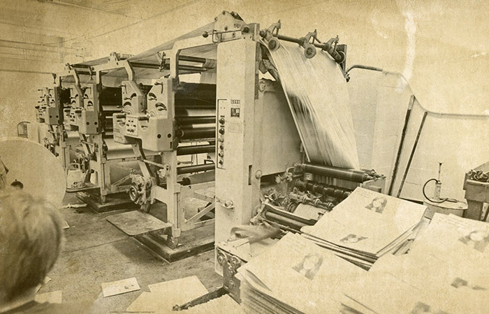 archive photo of a purdue exponent printing press