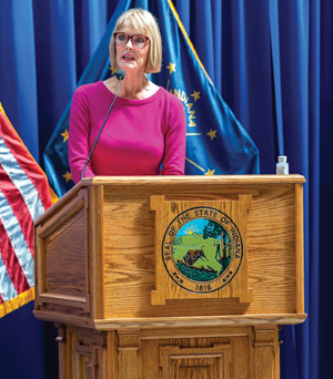 Suzanne Crouch